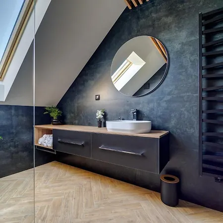 Revere - Luksus W Sercu Podhala